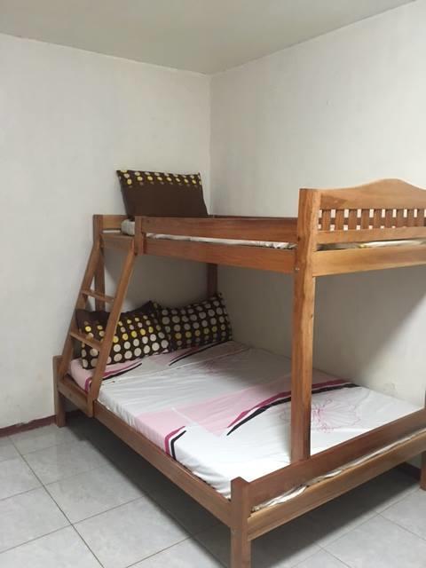 Almonte Transient Hostel Puerto Princesa Buitenkant foto
